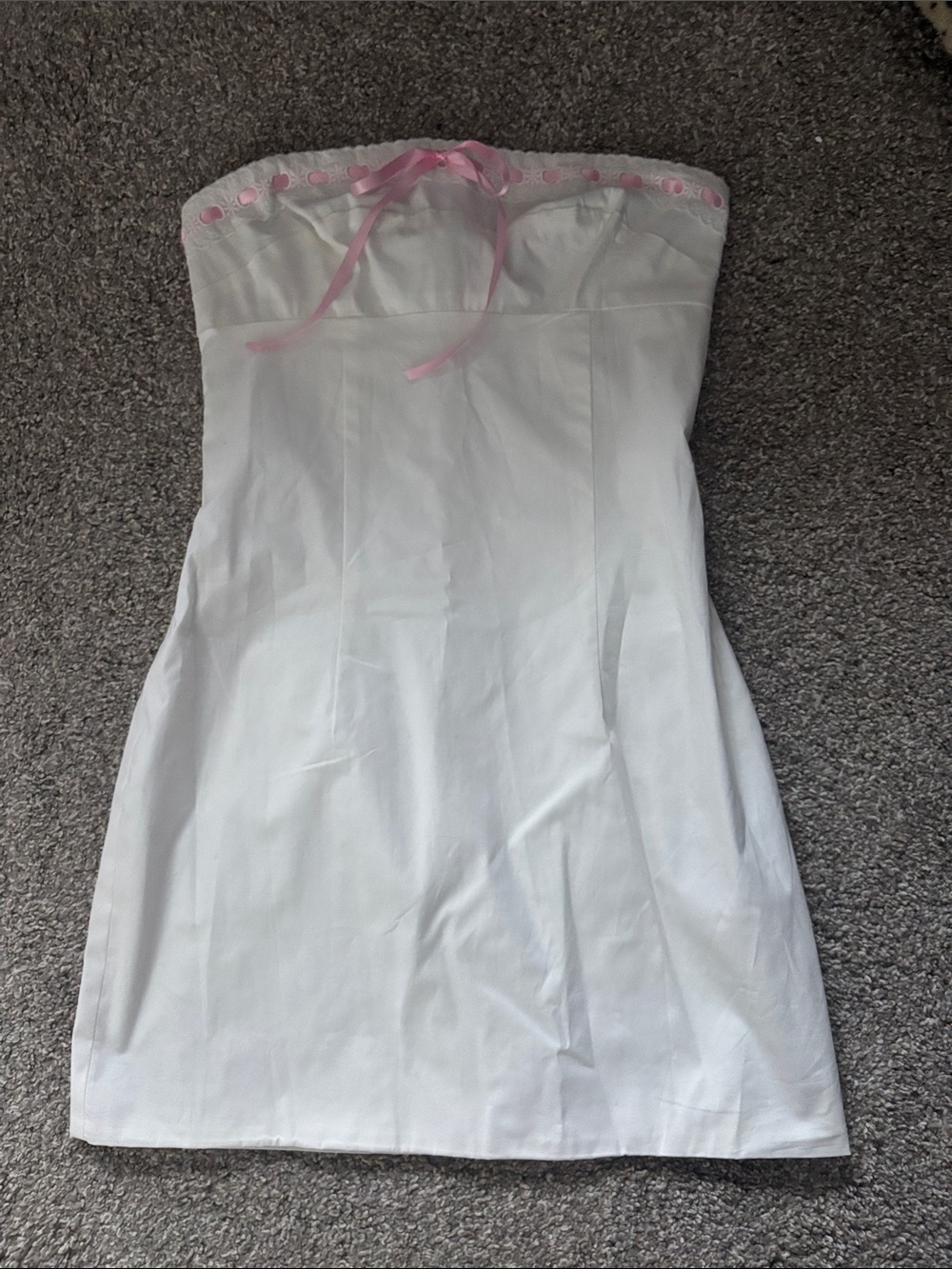 Edikted White Strapless Dress with Pink Ribbon Trim - Picture 1 of 3